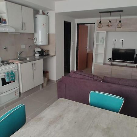 Departamento Calle Mendoza Albus -Acceso Rapido Ruta 22 General Roca Ngoại thất bức ảnh