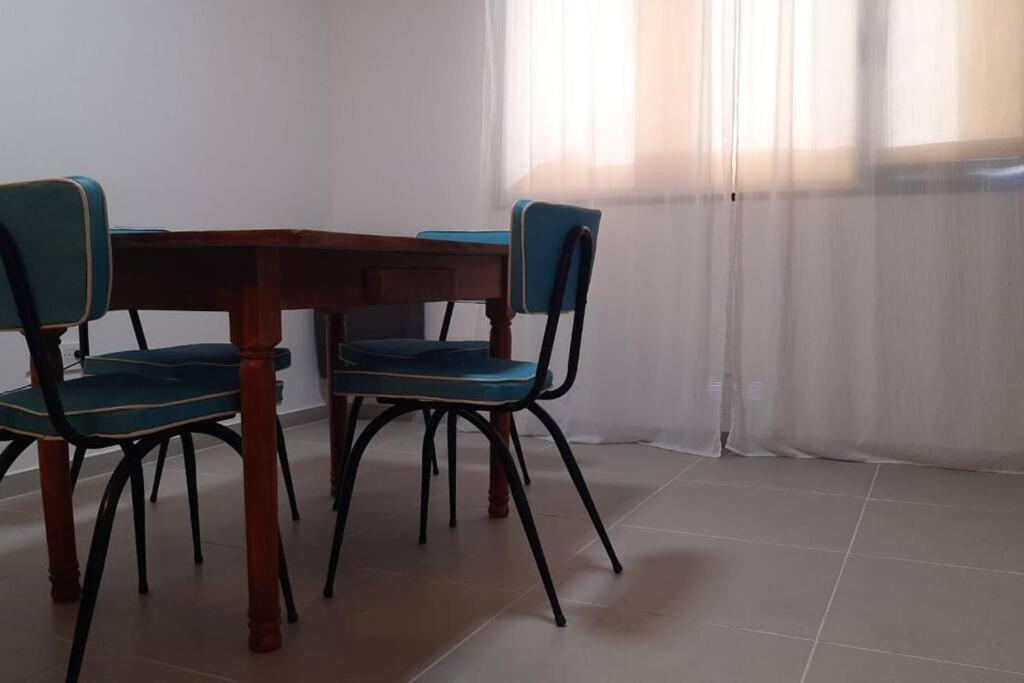 Departamento Calle Mendoza Albus -Acceso Rapido Ruta 22 General Roca Ngoại thất bức ảnh